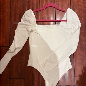 Aritzia white babaton long sleeve body suit